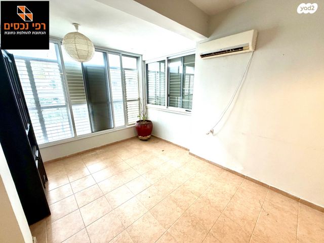 דירה, שדה בוקר, ארלוזורוב, גבעתיים