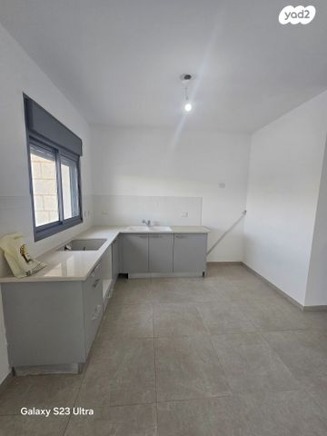 דירת גן, כרמיאל