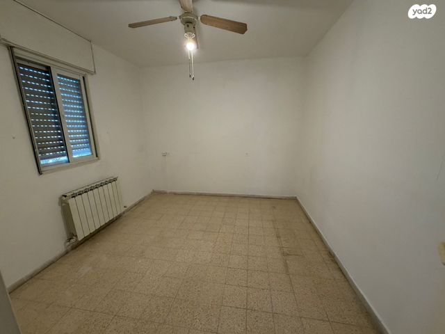 דירת גן, אהרון אשכולי, רמות, ירושלים