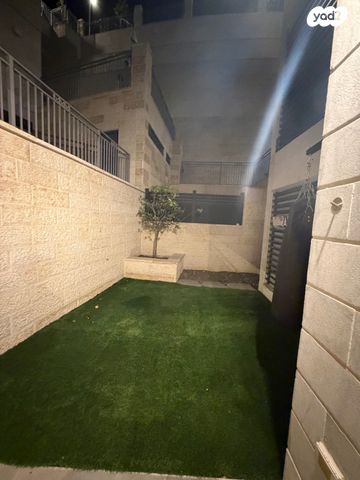 דירת גן, שמעון פרס, מורשת, מודיעין מכבים רעות