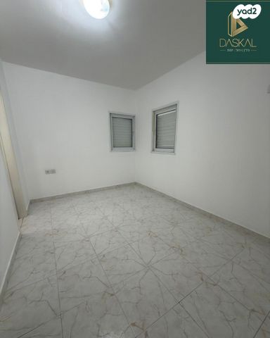 דירה, סמטת נחמני, רחובות