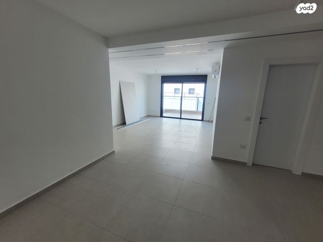 דירה, פסגות אפק, ראש העין