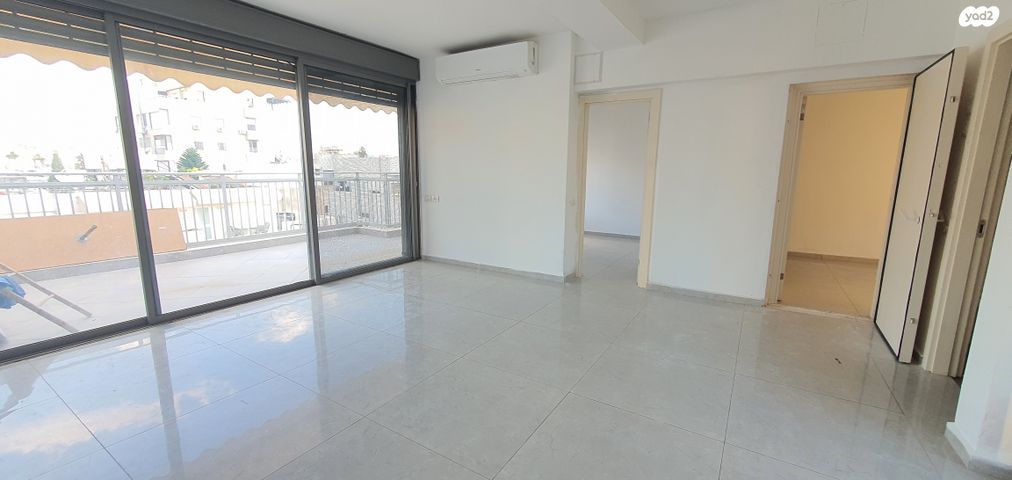 דירה, נהלל, נחלת יצחק, תל אביב יפו