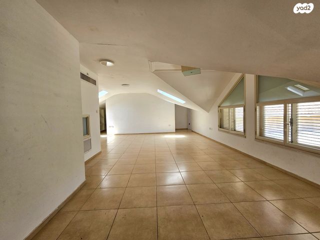 בית פרטי/ קוטג', בני עטרות