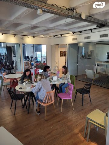 משרדים, מונטיפיורי, הרכבת, תל אביב יפו