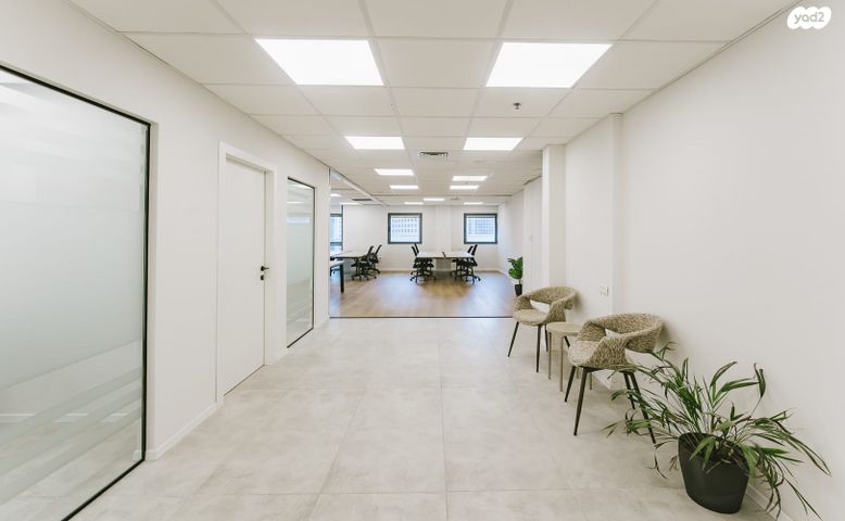 משרדים, תובל, בורסה, רמת גן