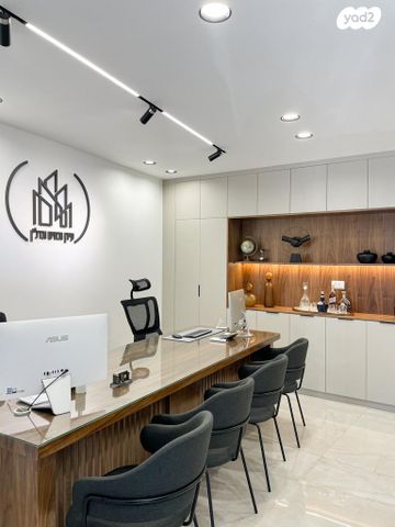 משרדים, הגדוד העברי 6, מגדל, אשקלון