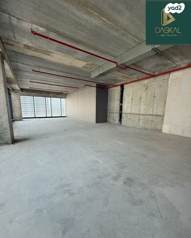 משרדים, עמק, באר יעקב