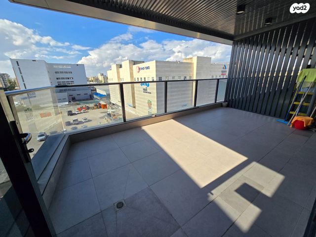 משרדים, עפולה