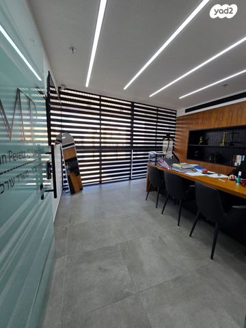 משרדים, עפולה