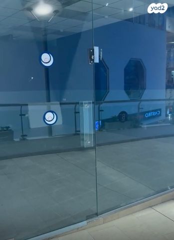 חנויות/ שטח מסחרי, דיזנגוף 52, הצפון הישן - דרום, תל אביב יפו