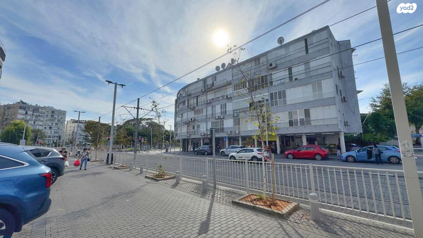 חנויות/ שטח מסחרי, הרצל, עצמאות יוספטל, בת ים