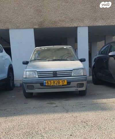 205 Forever ידני 1.4 (75 כ״ס)