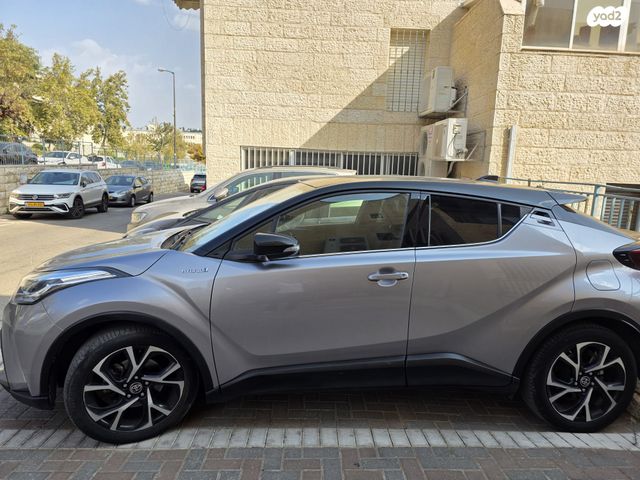 טויוטה C-HR
