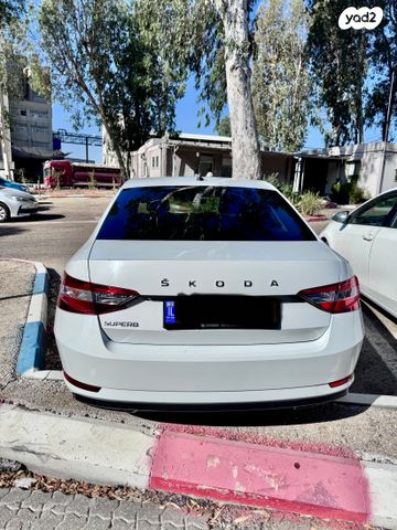 מודעת רכב סקודה סופרב