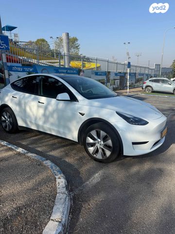 מודעת רכב טסלה מודל Y
