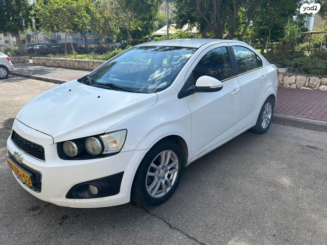 מודעת רכב שברולט סוניק