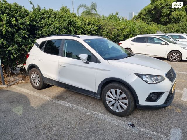 מודעת רכב סיאט ארונה