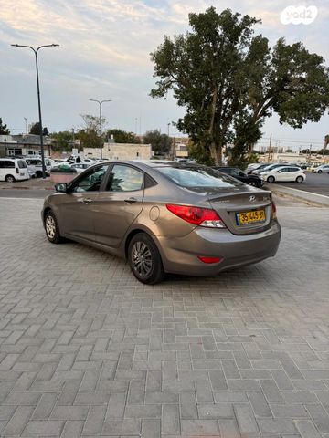 יונדאי אקסנט i25