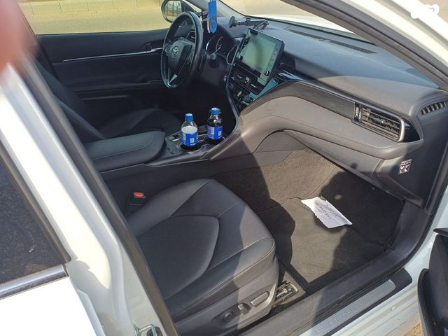 טויוטה קאמרי