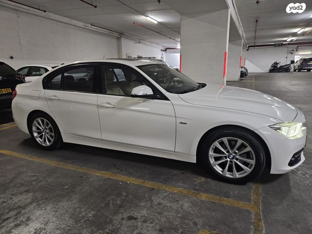 מודעת רכב ב מ וו סדרה 3