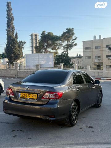 טויוטה קורולה