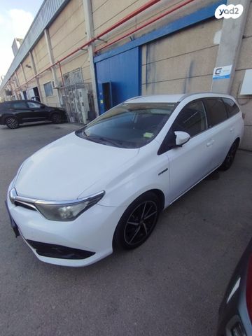 מודעת רכב טויוטה אוריס