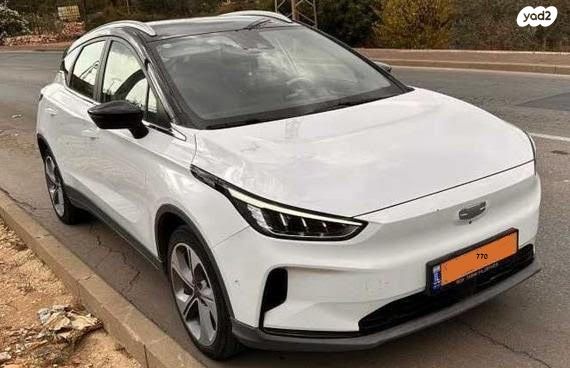 ג׳ילי Geometry C