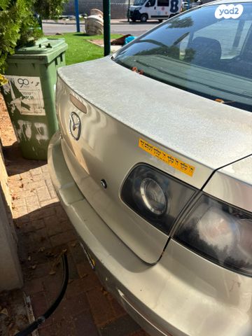 מודעת רכב מאזדה 3