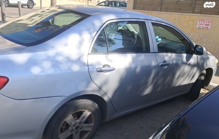 מודעת רכב טויוטה קורולה