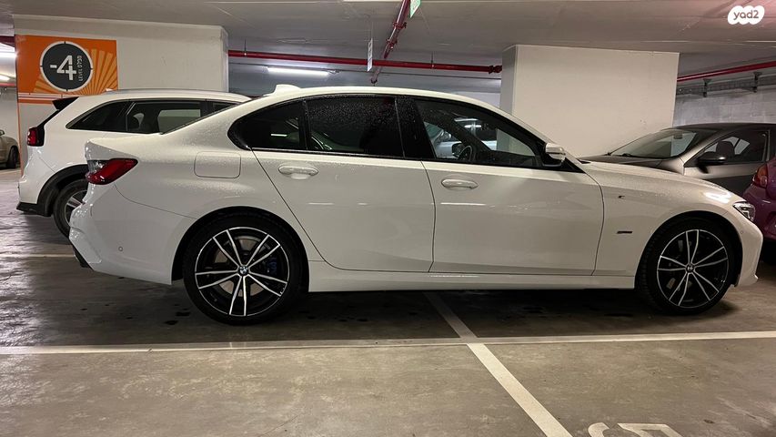 מודעת רכב ב מ וו סדרה 3