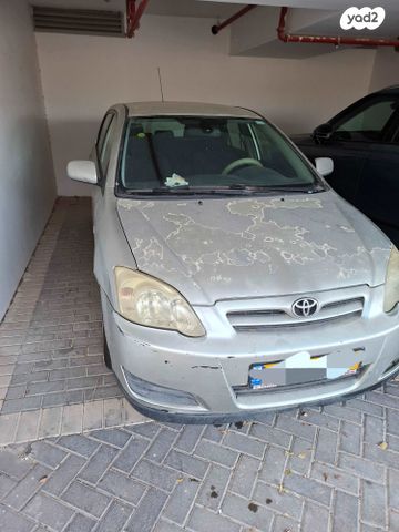 טויוטה קורולה
