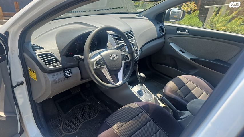 יונדאי אקסנט i25