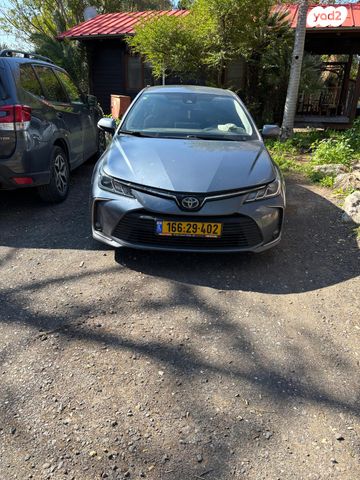 מודעת רכב טויוטה קורולה