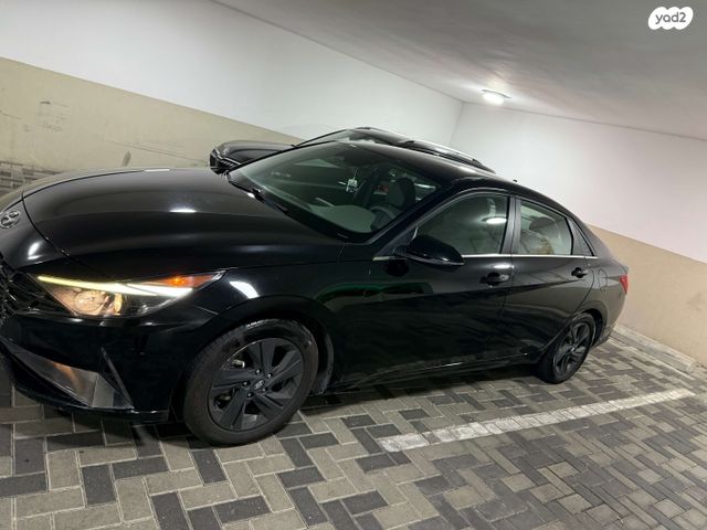 יונדאי אלנטרה