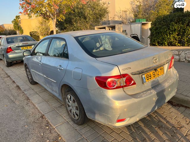 טויוטה קורולה