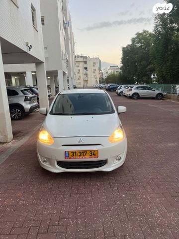 מיצובישי ספייס סטאר