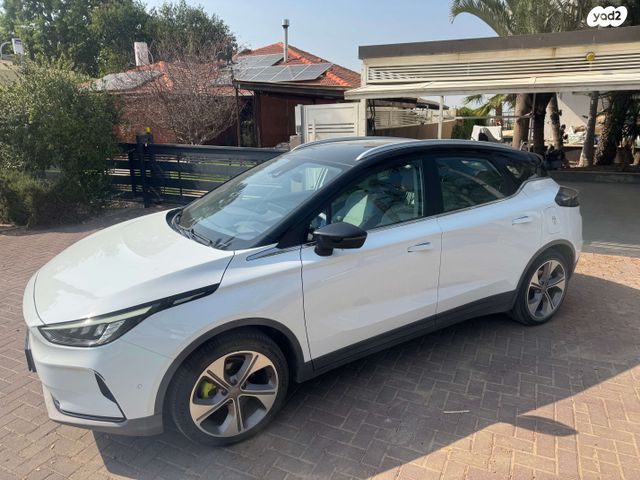 ג׳ילי Geometry C