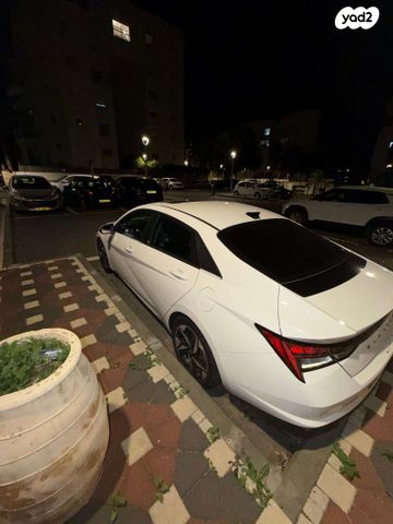 יונדאי אלנטרה