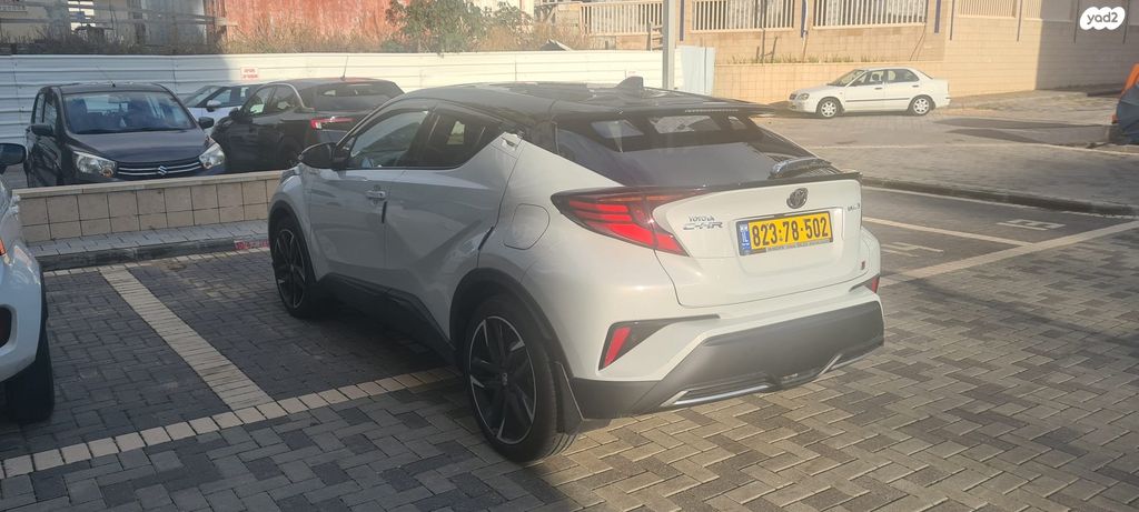 טויוטה C-HR