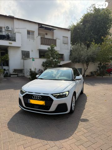 מודעת רכב אאודי A1