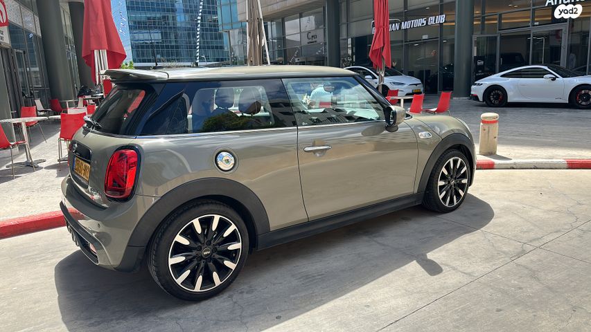 מודעת רכב מיני קופר