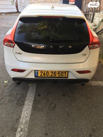 מודעת רכב וולוו V40