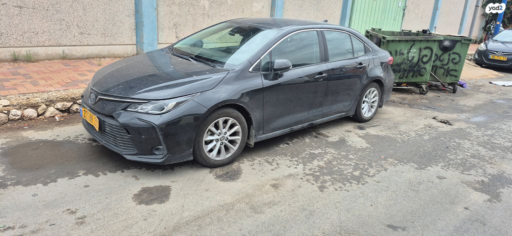 טויוטה קורולה