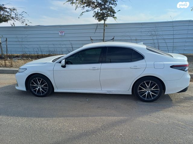 מודעת רכב טויוטה קאמרי