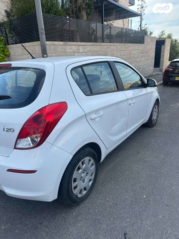 יונדאי i20