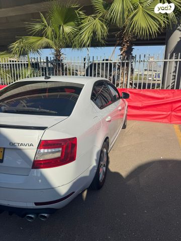 סקודה אוקטביה