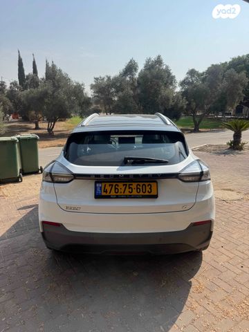 ג׳ילי Geometry C