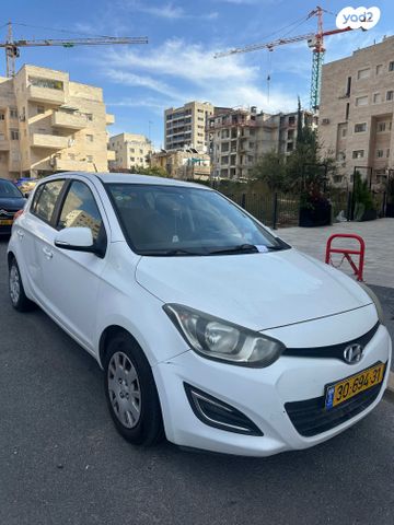 מודעת רכב יונדאי i20