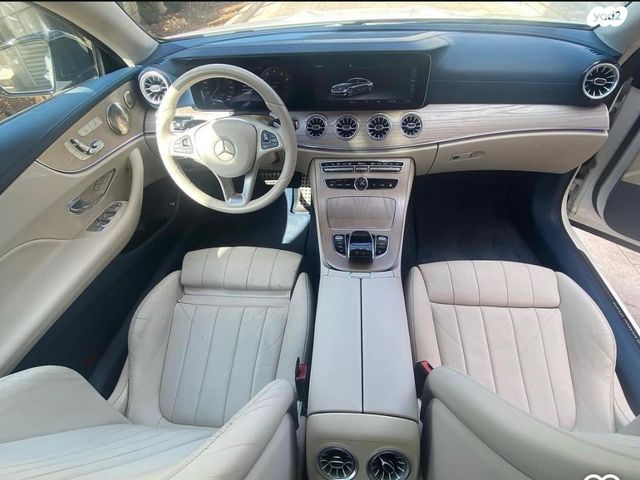 מרצדס-בנץ E-class